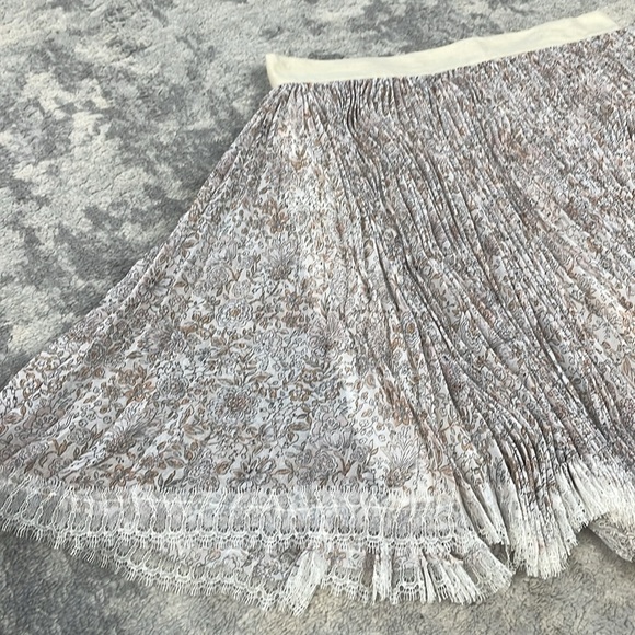 NWT Etro Micro Accordion Pleat Mini Skirt Floral Lace Hem Sz 44 - Picture 7 of 12